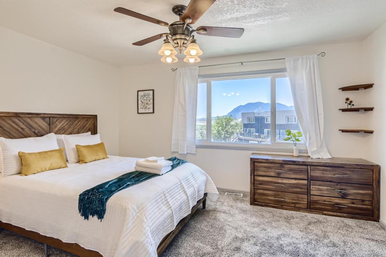 Rare Find Modern Townhome In The Heart Of Old Colorado City Colorado Springs Exteriér fotografie